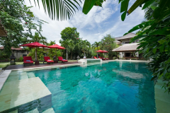 Villa-Kalimaya-I-View-across-the-pool